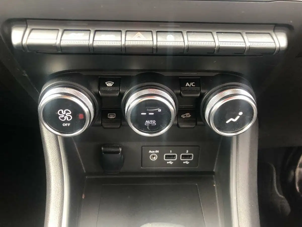 2021-renault-captur-15dci-iconic-115bhp-edc-auto-big-17