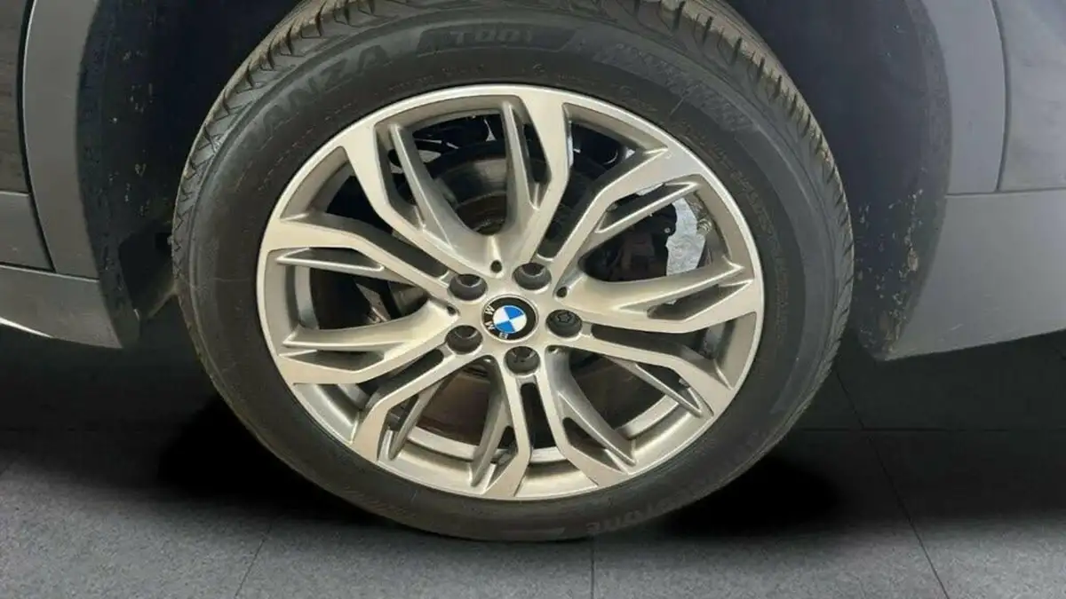 2016-bmw-x1-20td-xdrive18d-xline-ss-big-24