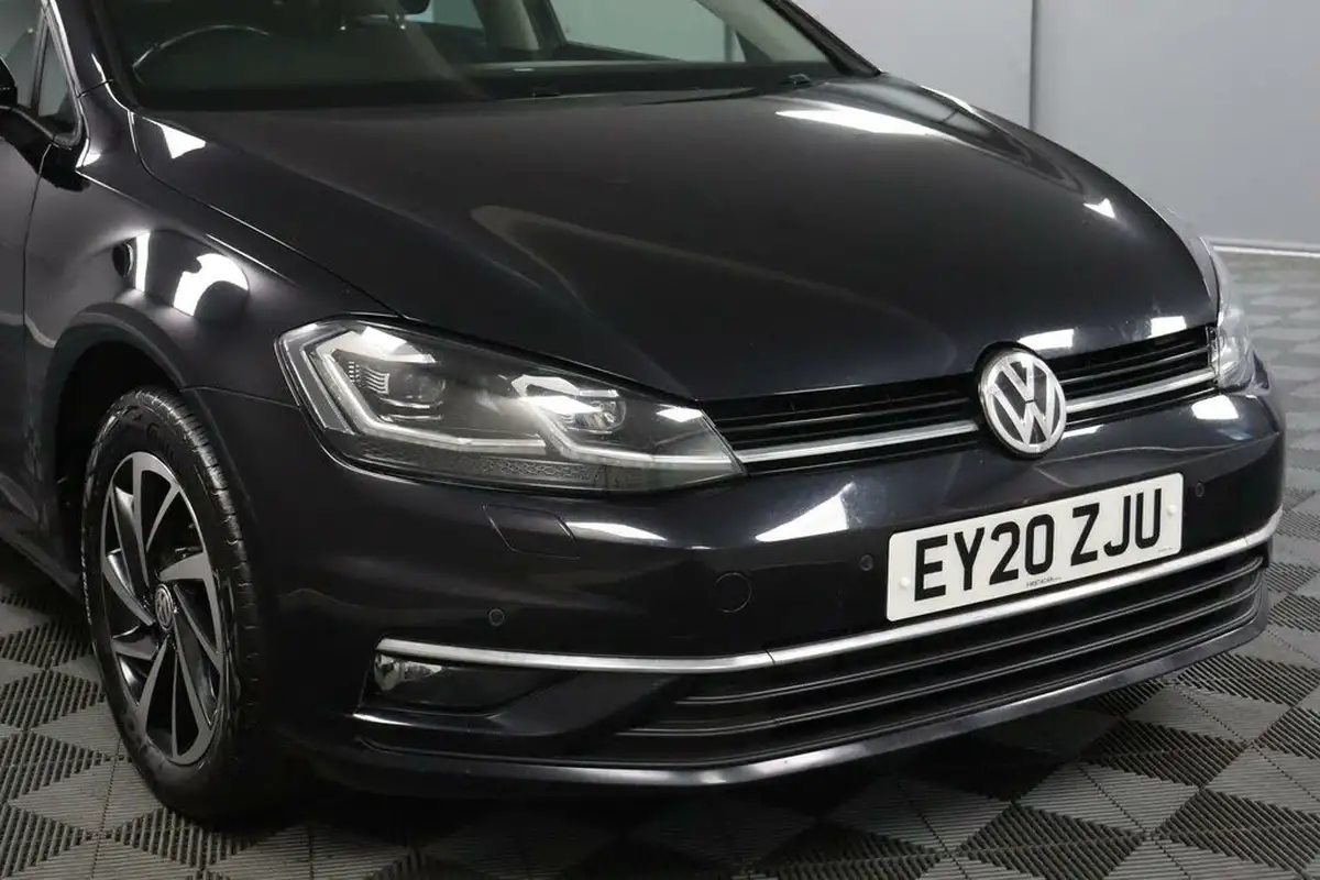 2020-volkswagen-golf-16tdi-match-edition-hatchback-big-21