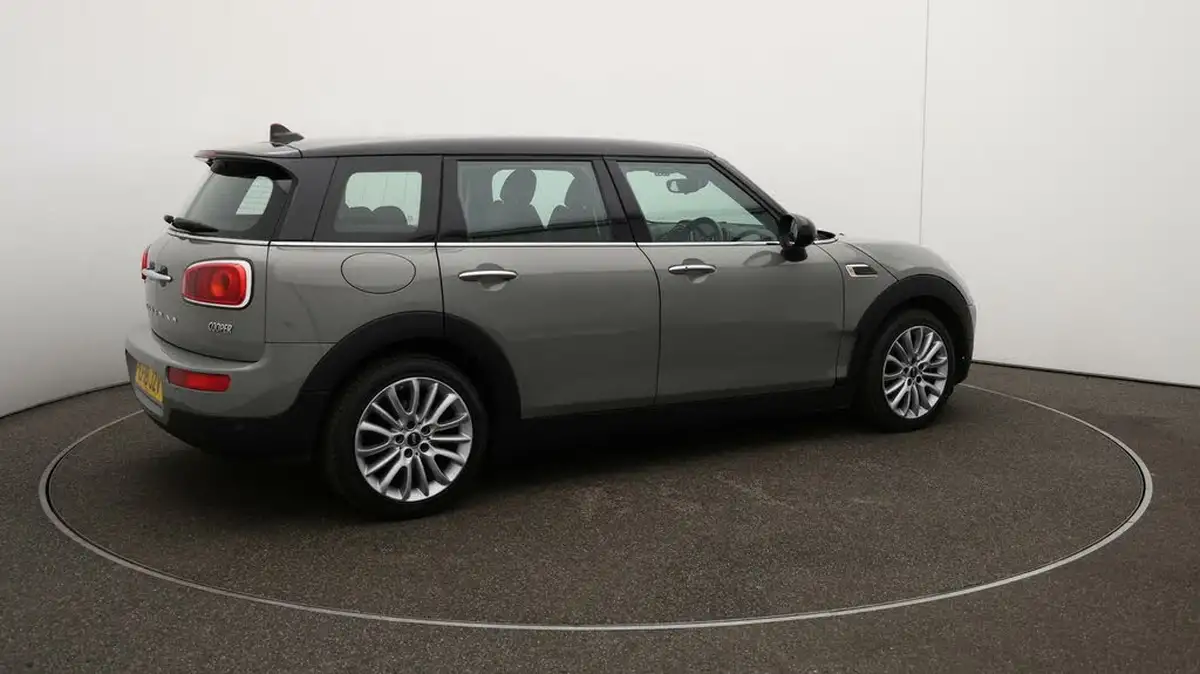 2018-mini-clubman-15-cooper-ss-big-44