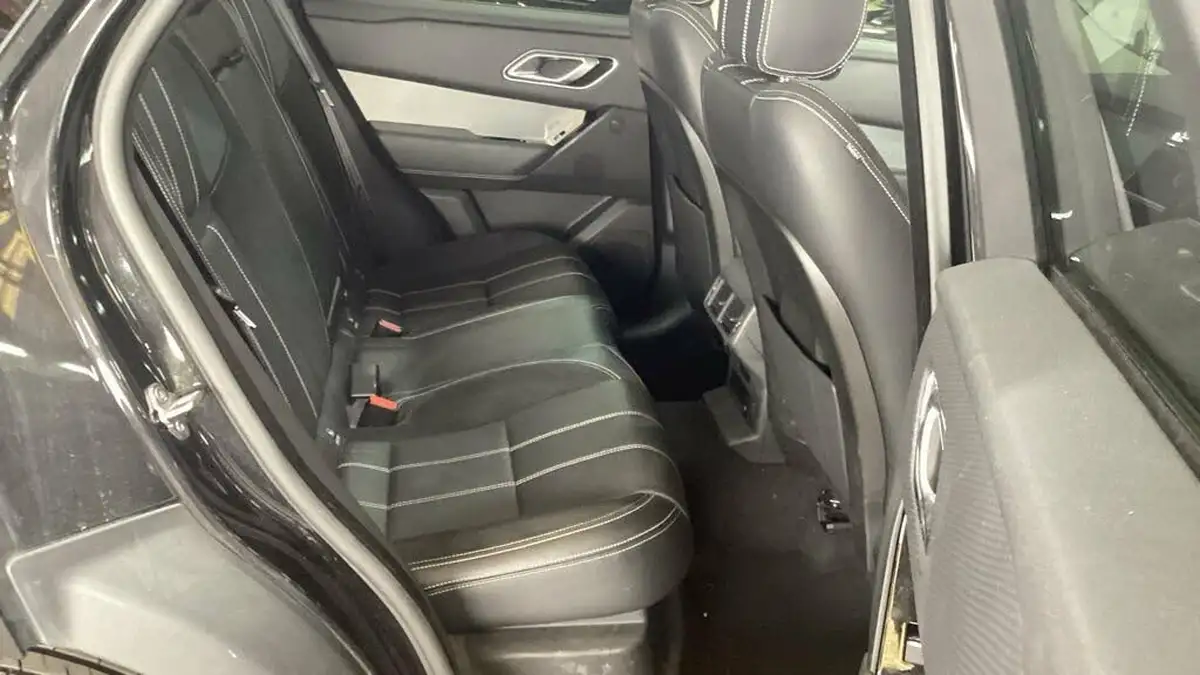 2019-land-rover-range-rover-velar-20-d180-r-dynamic-s-big-9