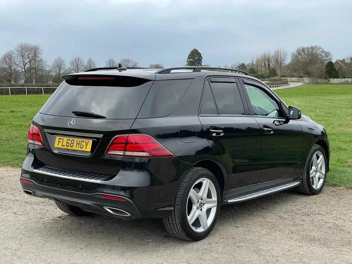 2018-mercedes-benz-gle-class-21d-gle250d-amg-night-edition-big-19
