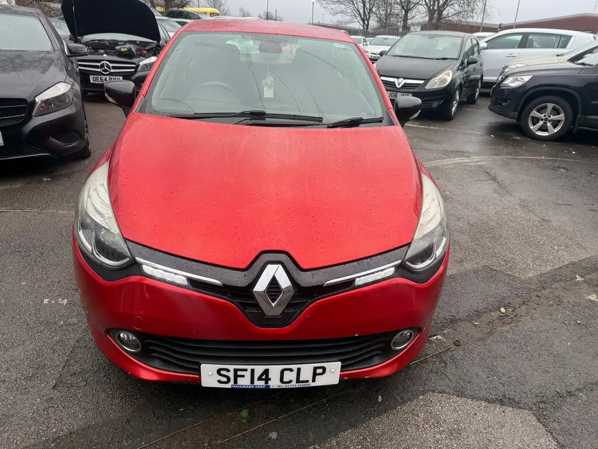 2014-renault-clio-12-dynamique-big-18