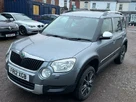 2012-skoda-yeti-20td-urban-small-12
