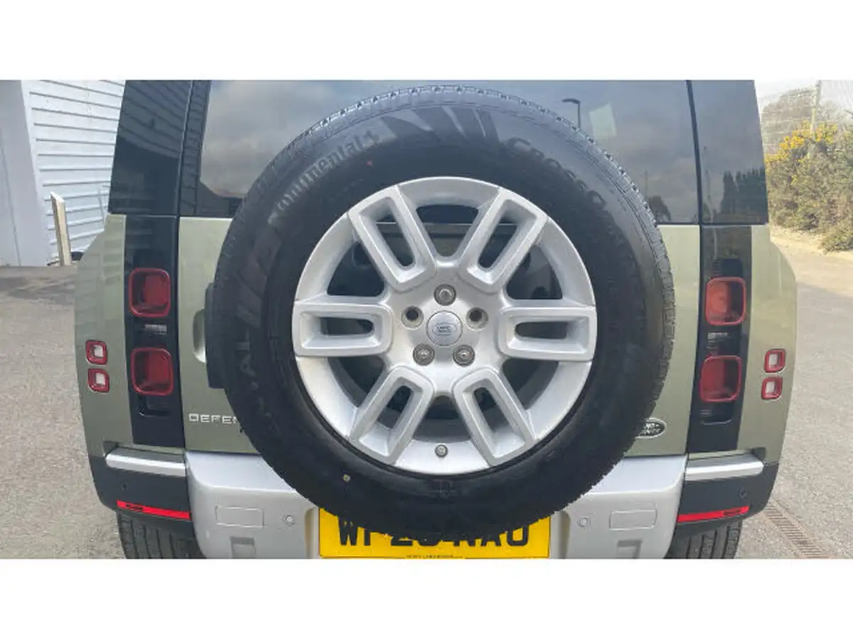 2020-land-rover-110-defender-20-d240-s-110-big-19