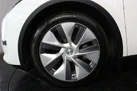 2022-tesla-model-y-e-long-range-small-32