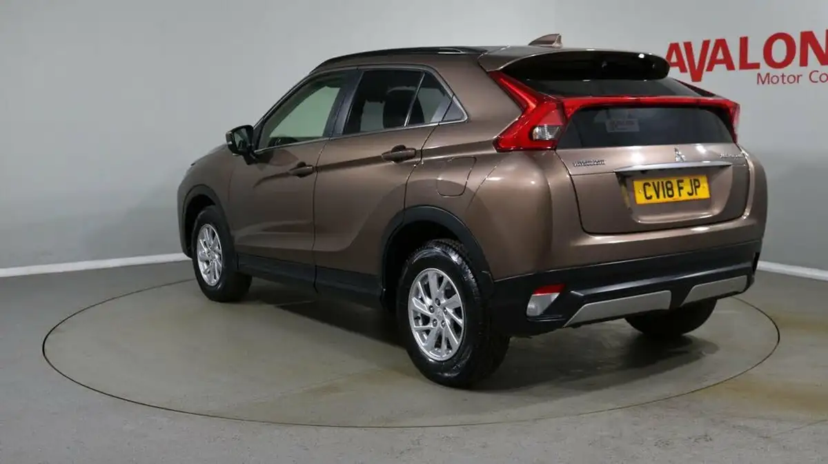 2018-mitsubishi-eclipse-cross-15-2-big-4