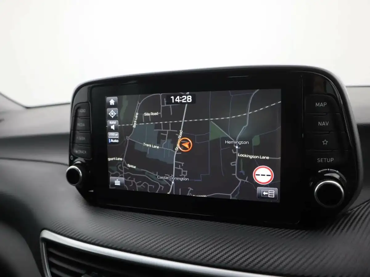 2019-hyundai-tucson-16-gdi-se-nav-big-12