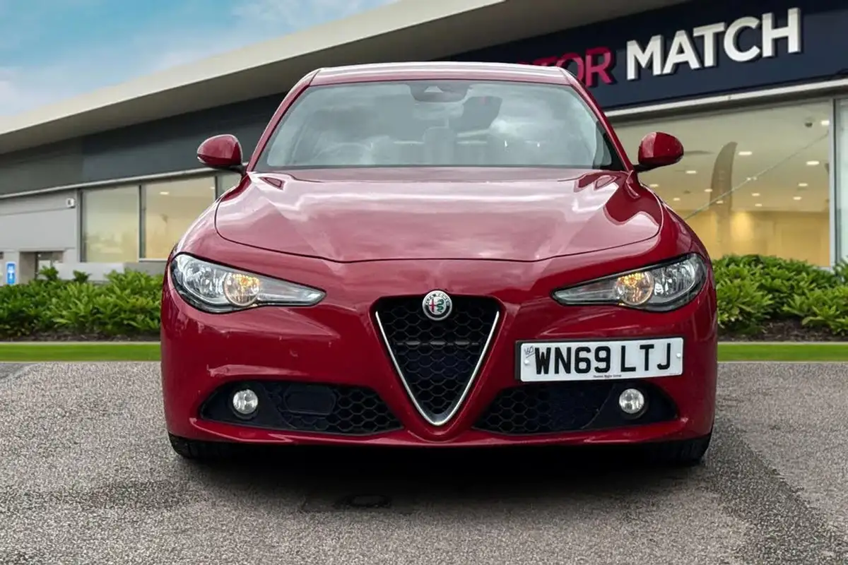 2019-alfa-romeo-giulia-22td-super-big-4