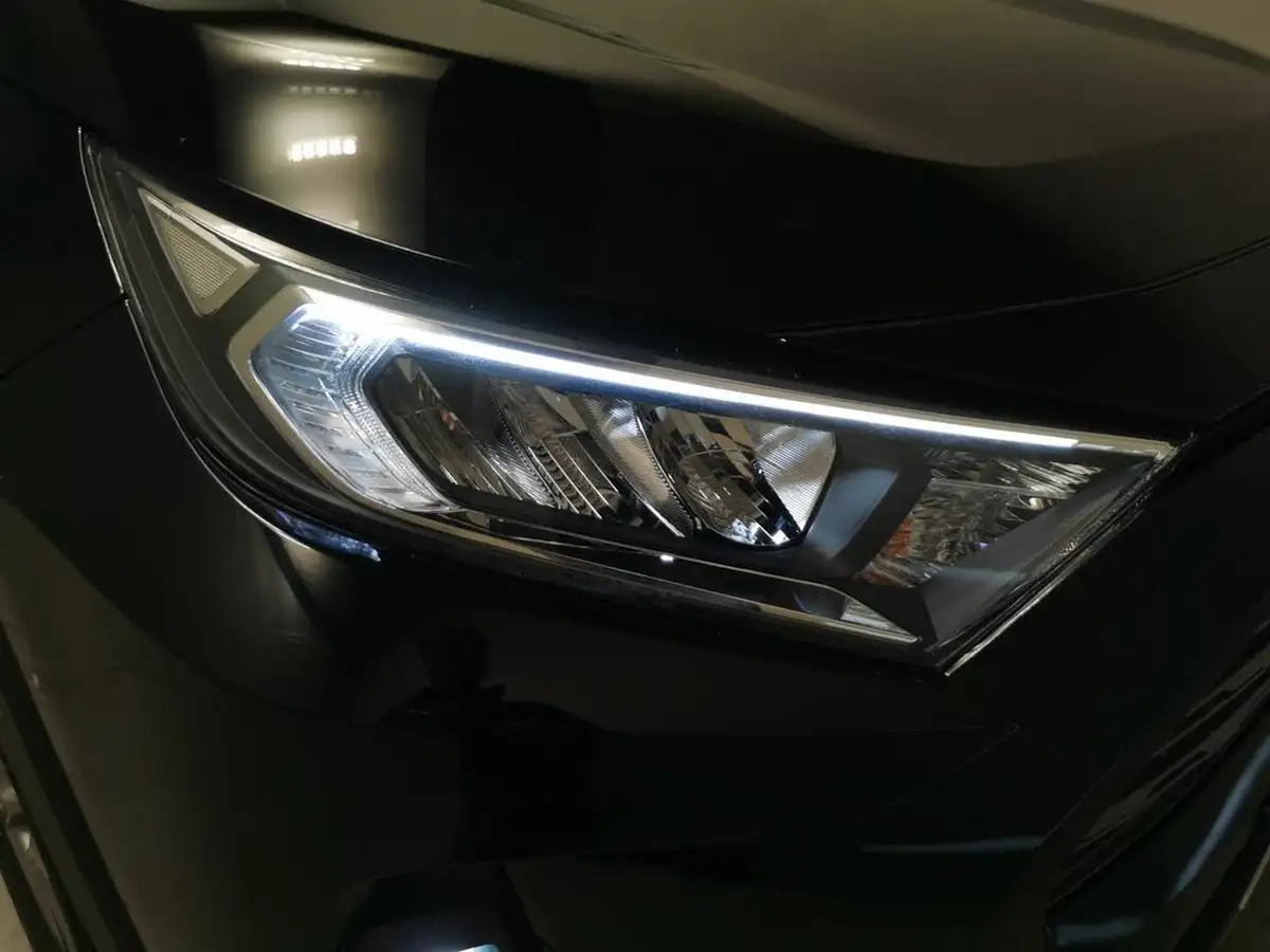 2022-toyota-rav4-25-vvt-i-icon-big-24