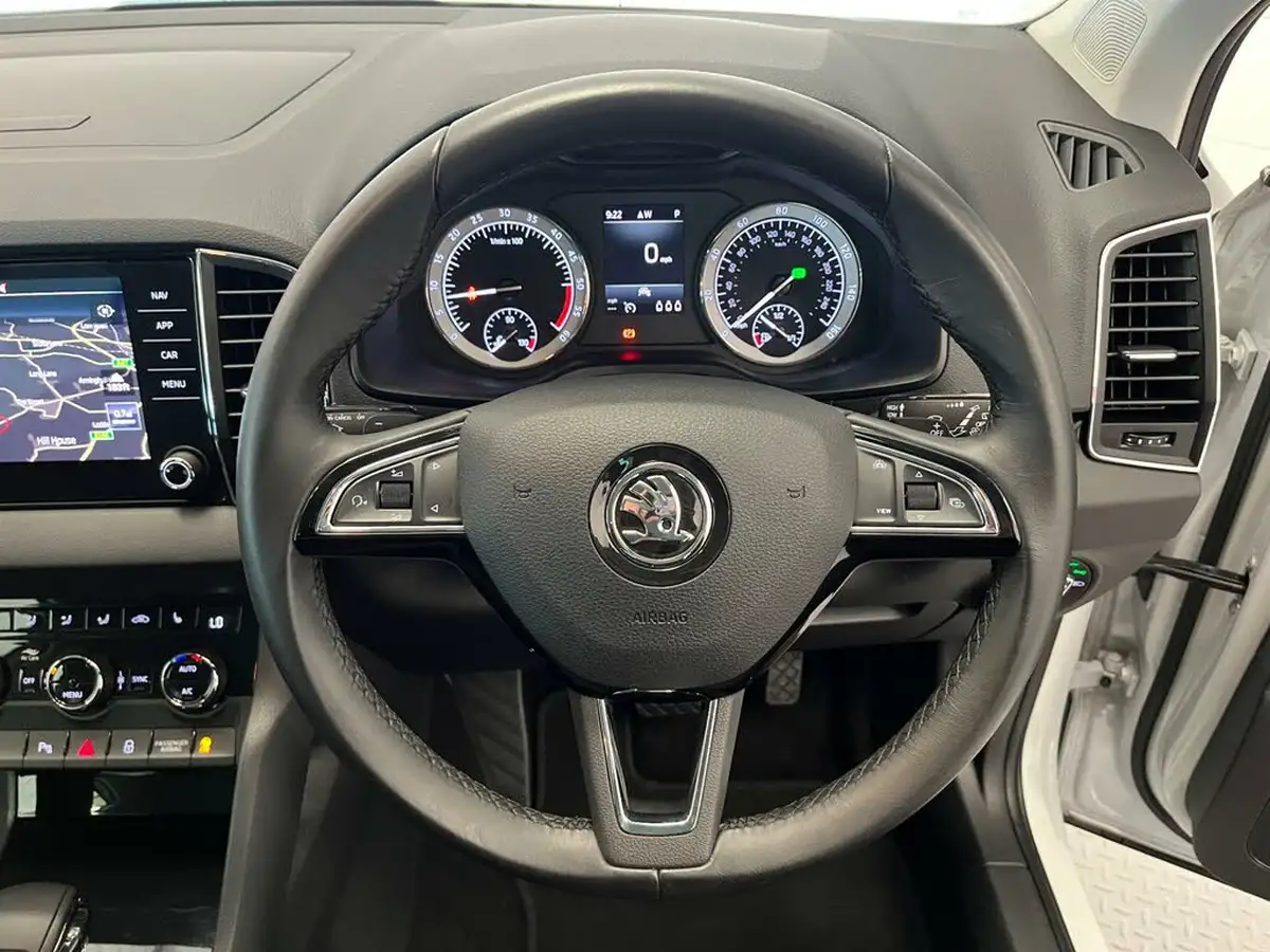 2020-skoda-karoq-20tdi-se-l-150ps-4x4-dsg-big-19