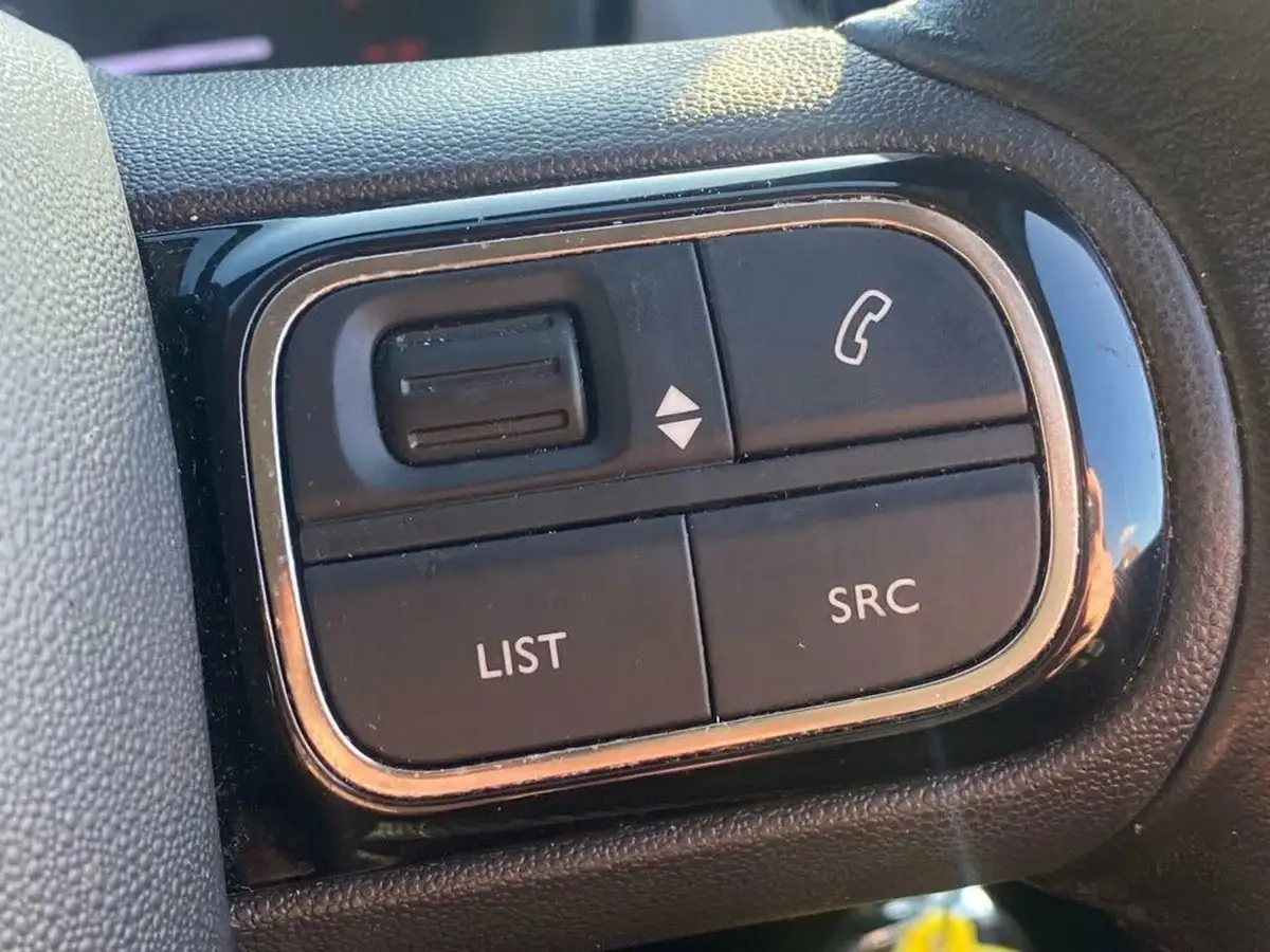 2021-citroen-c3-12-puretech-shine-83ps-big-41