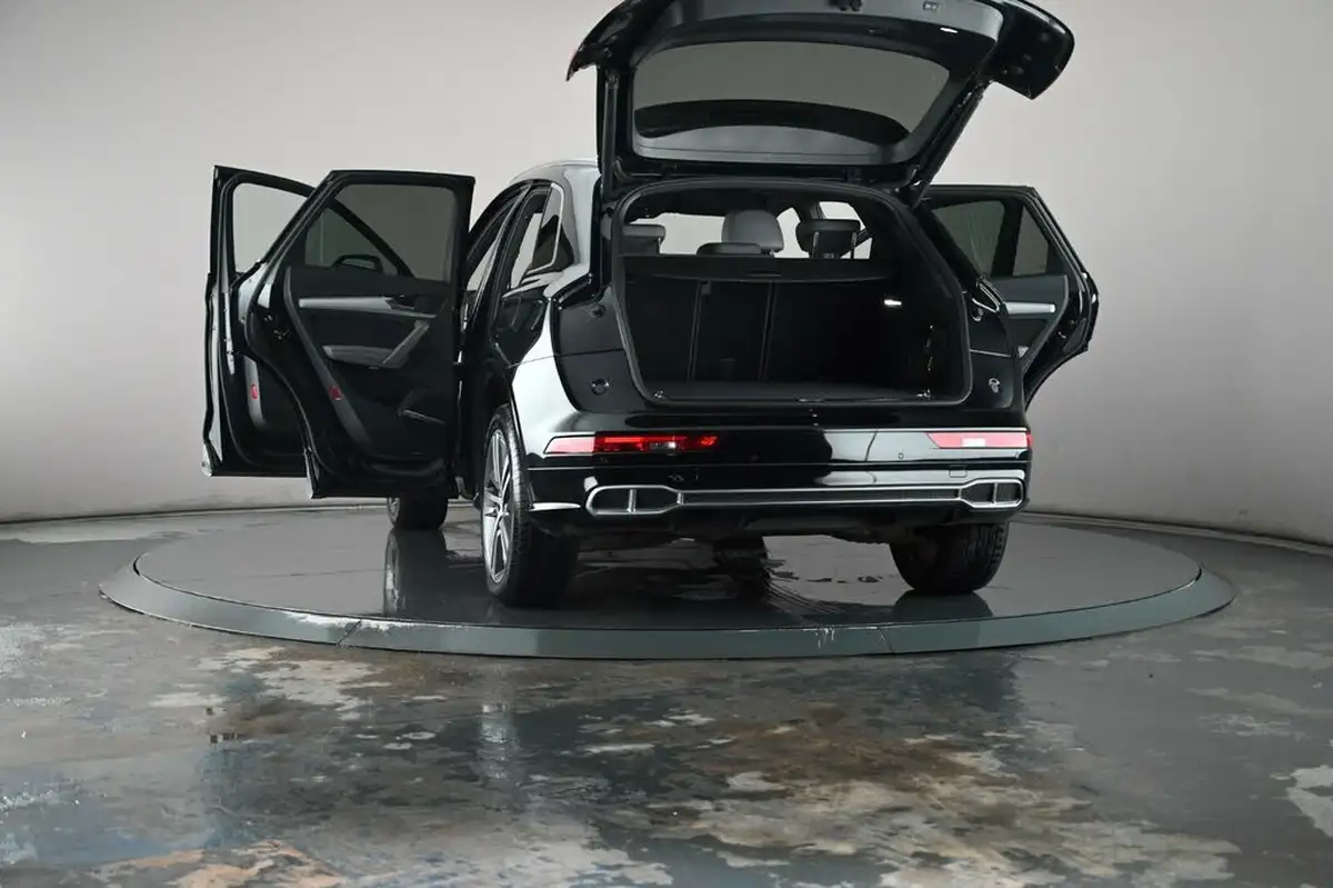 2020-audi-q5-20-55-tfsi-e-s-line-competition-big-46