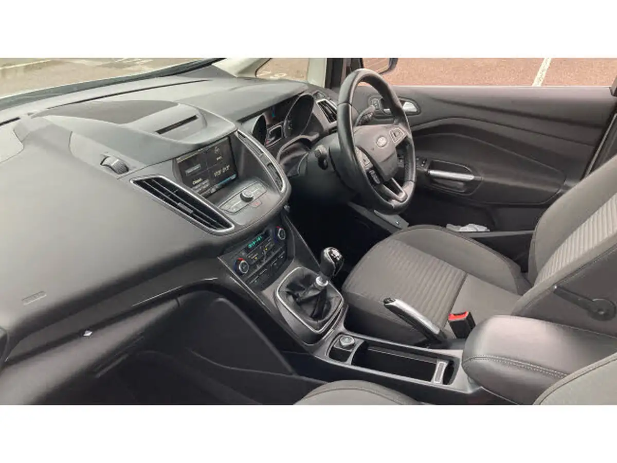 2016-ford-c-max-15tdci-titanium-big-8