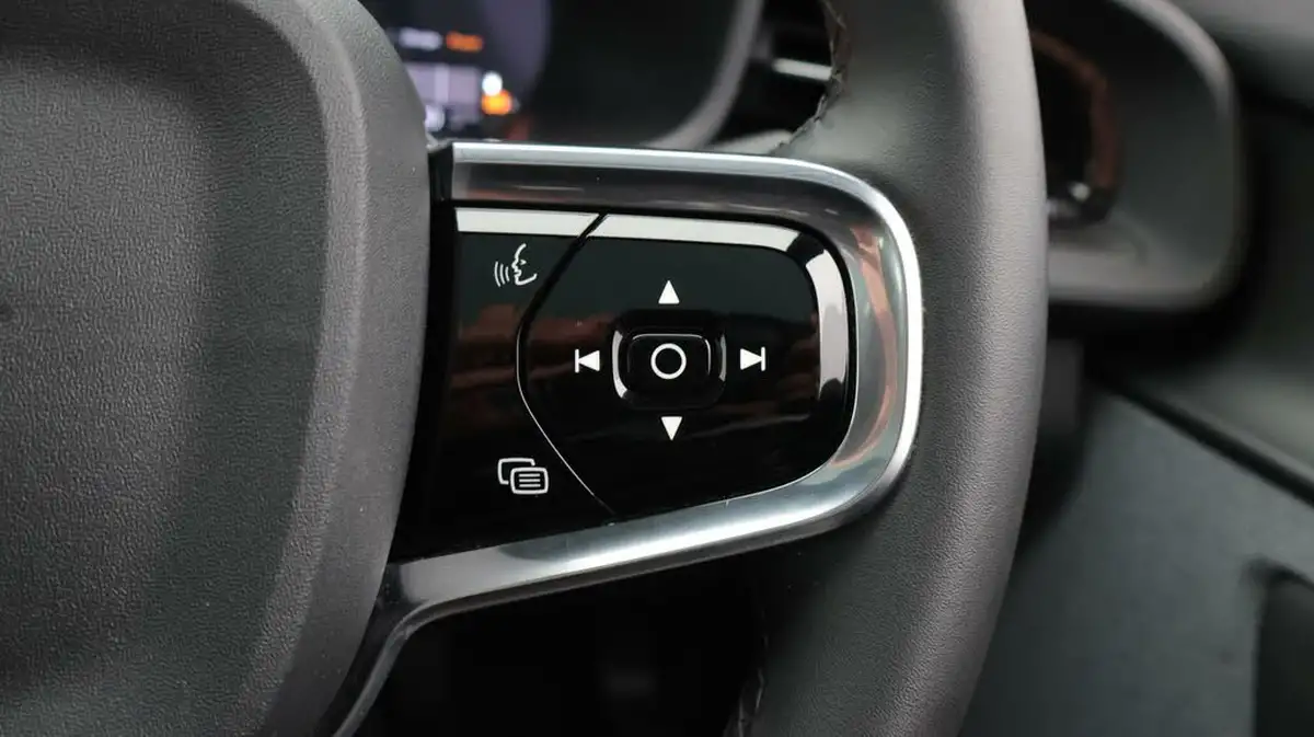 2021-polestar-polestar-2-e-ps2-300kw-longe-dual-plus-pilot-hatchback-big-24
