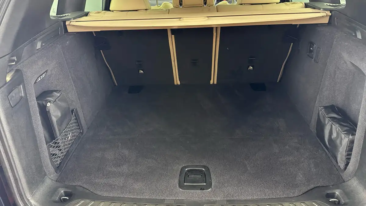 2021-bmw-ix3-e-premier-edition-big-14