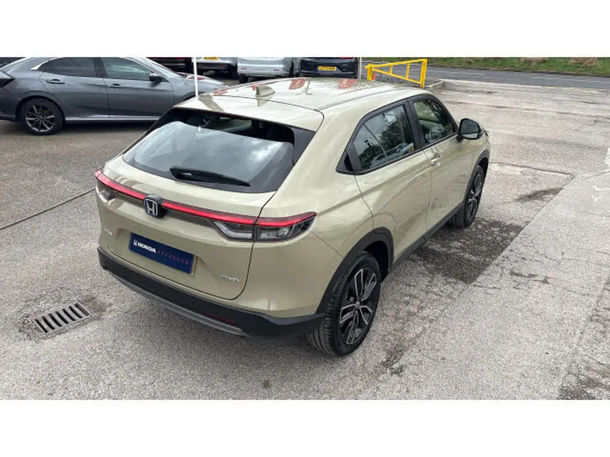 2024-honda-hr-v-15-i-mmd-elegance-big-26