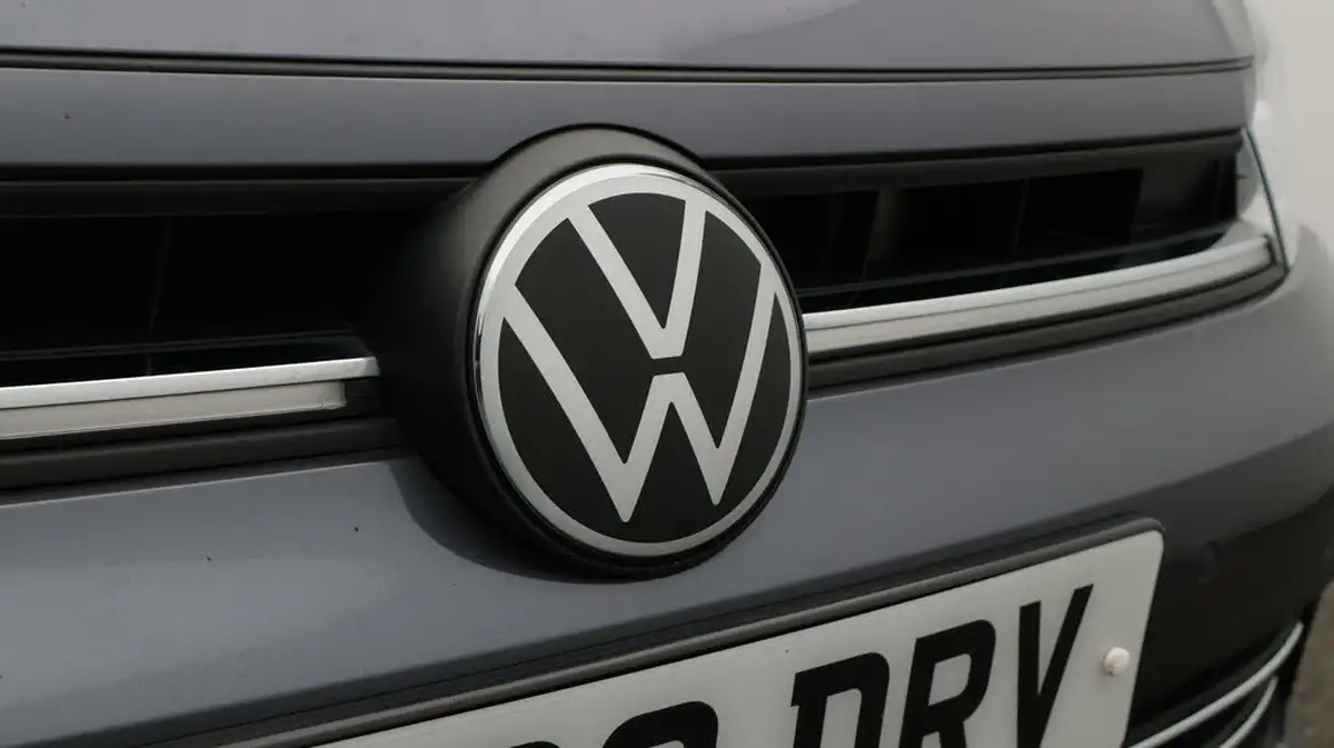2022-volkswagen-polo-10-tsi-style-big-22