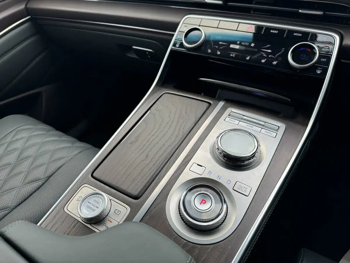 2023-genesis-gv80-25-t-sport-line-big-30