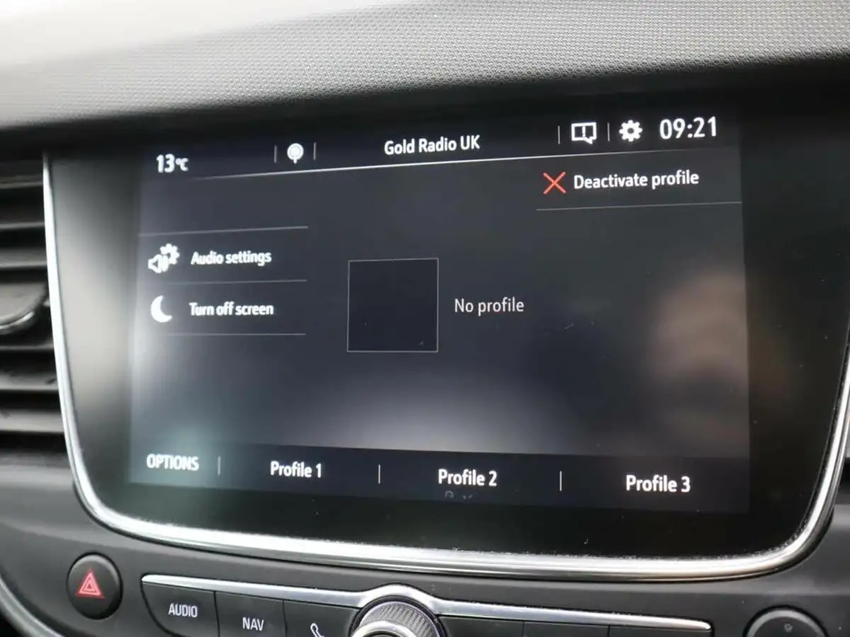 2022-vauxhall-crossland-12-elite-edition-130ps-big-13