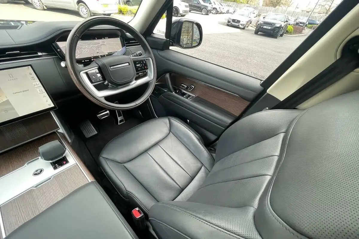 2024-land-rover-range-rover-30-d350-autobiography-big-13