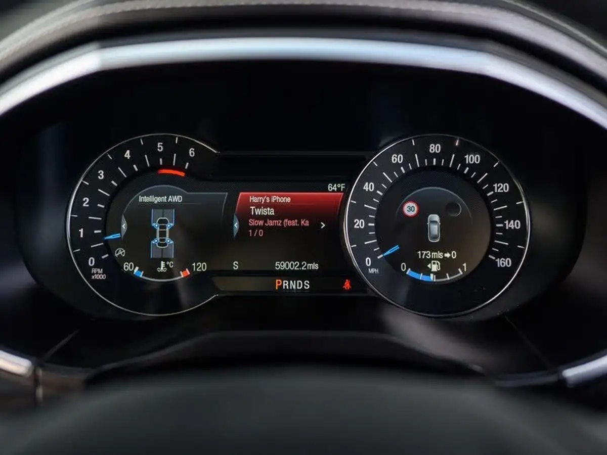 2019-ford-edge-20-vignale-big-14