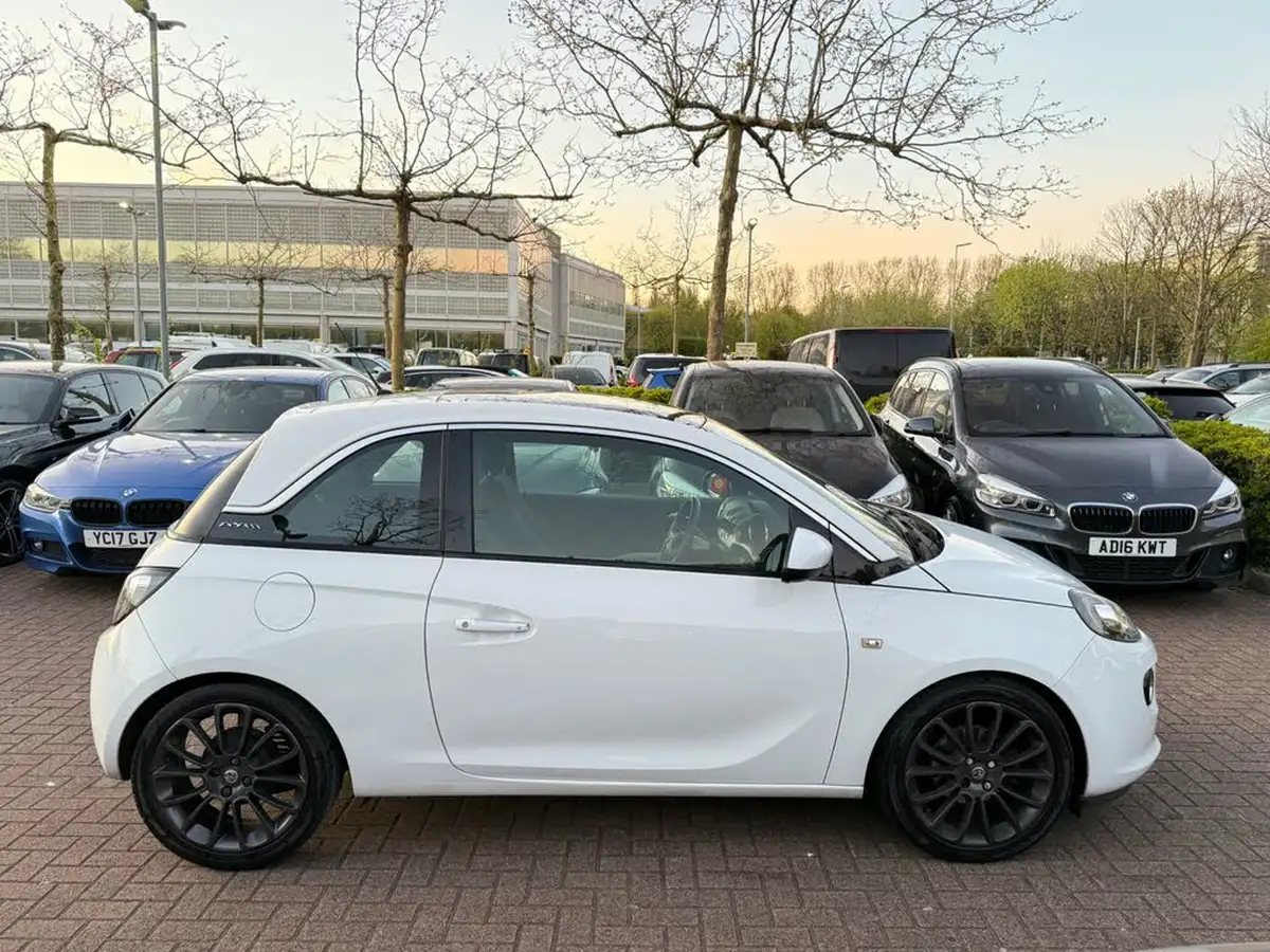 2014-vauxhall-adam-12-glam-big-2
