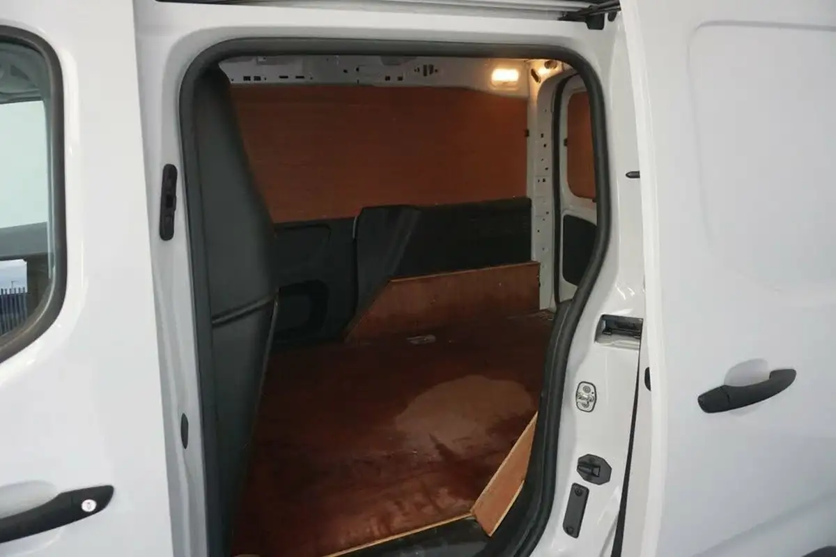 2022-peugeot-partner-15-bluehdi-1000-professional-premium-100pseu6d-ss-big-13