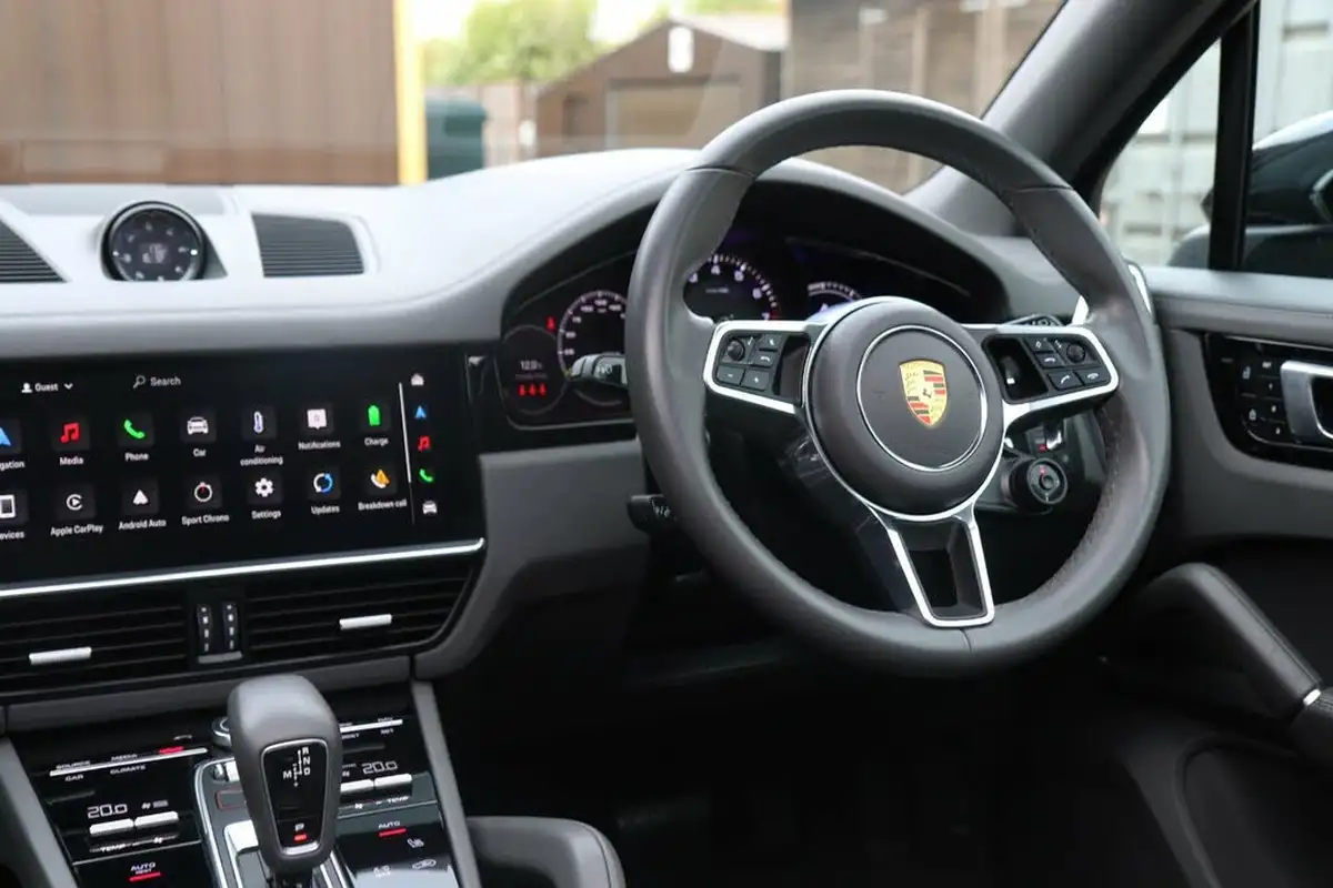 2021-porsche-cayenne-30-v6-e-hybrid-462ps-station-wagon-big-6