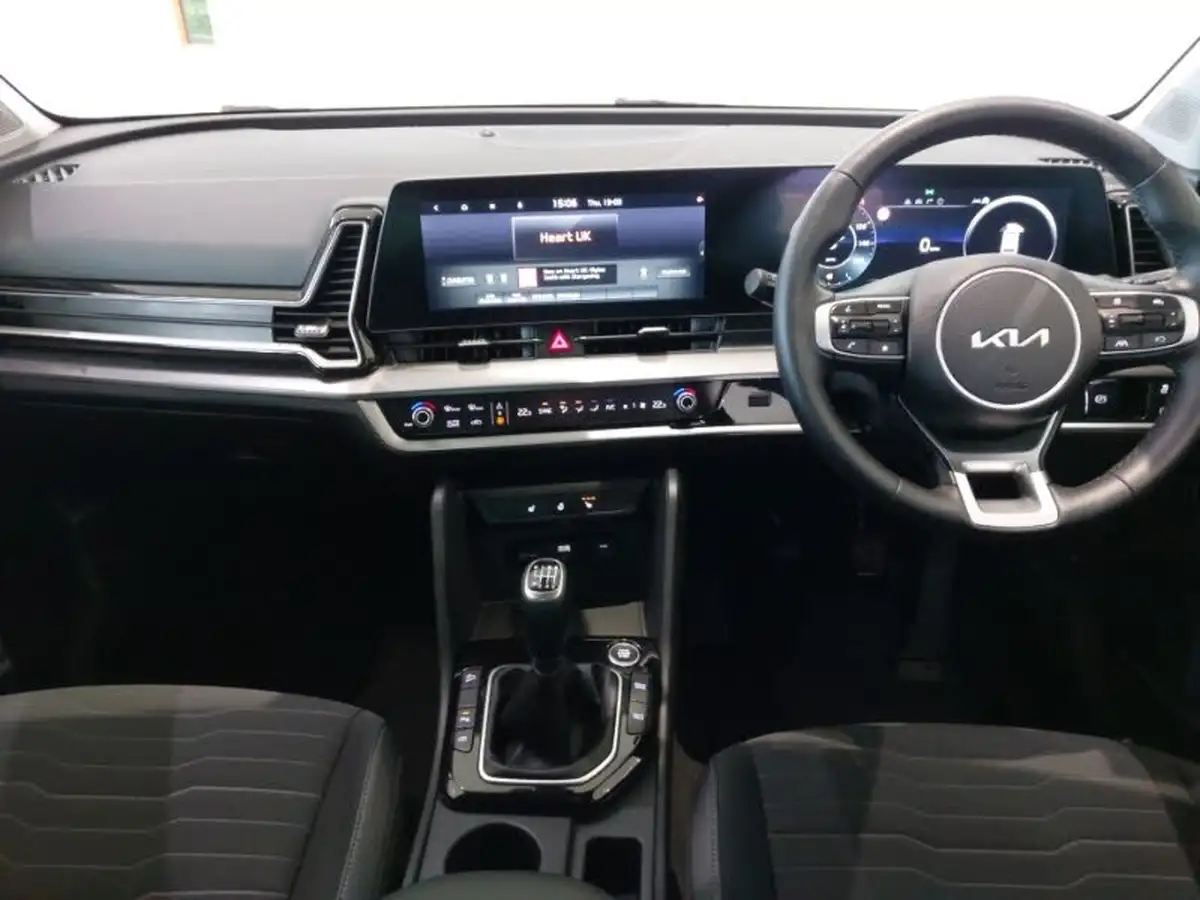 2023-kia-sportage-16-t-gdi-3-148bhp-big-2