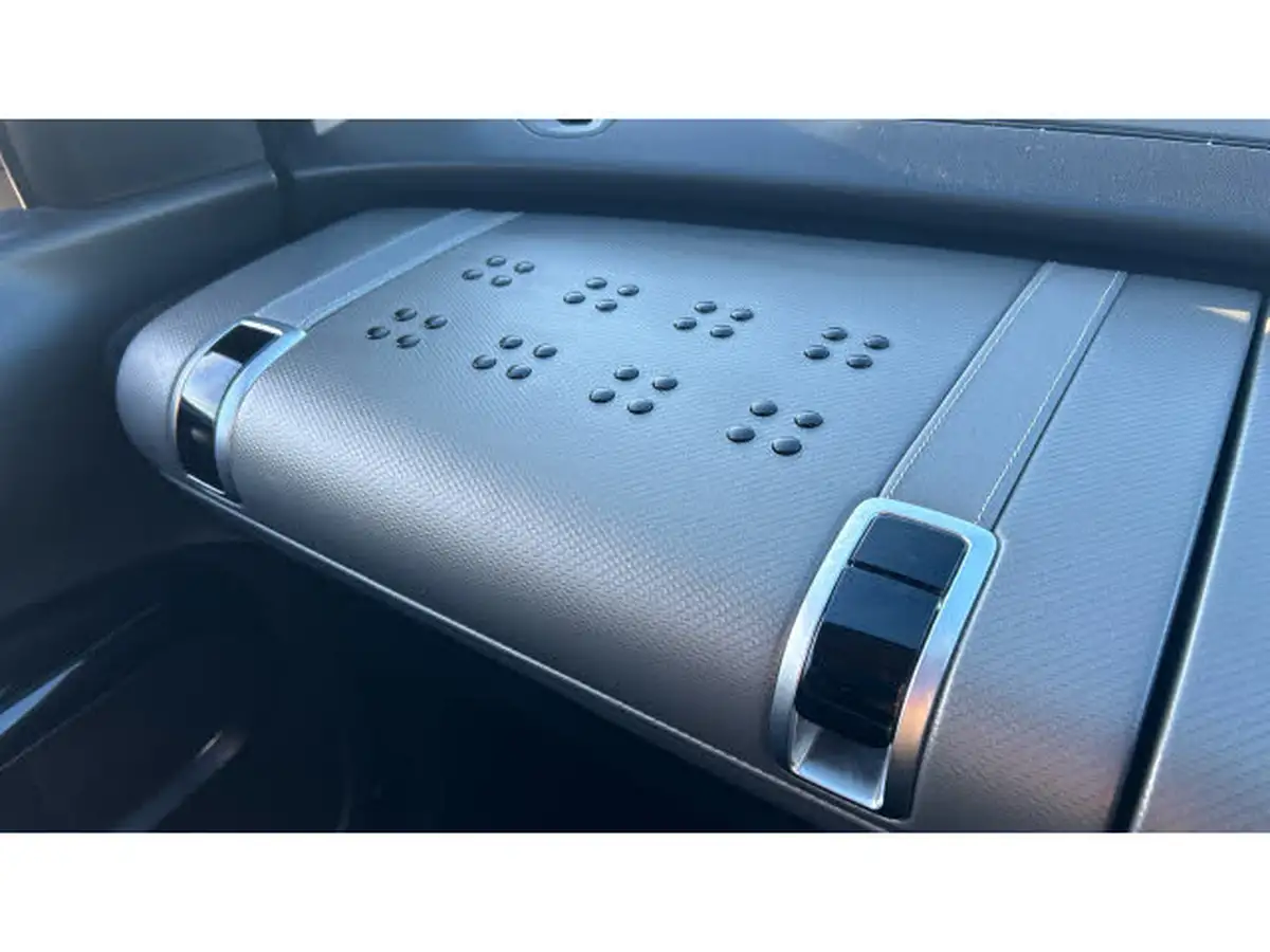 2019-citroen-c4-cactus-12-puretech-flair-110ps-big-32