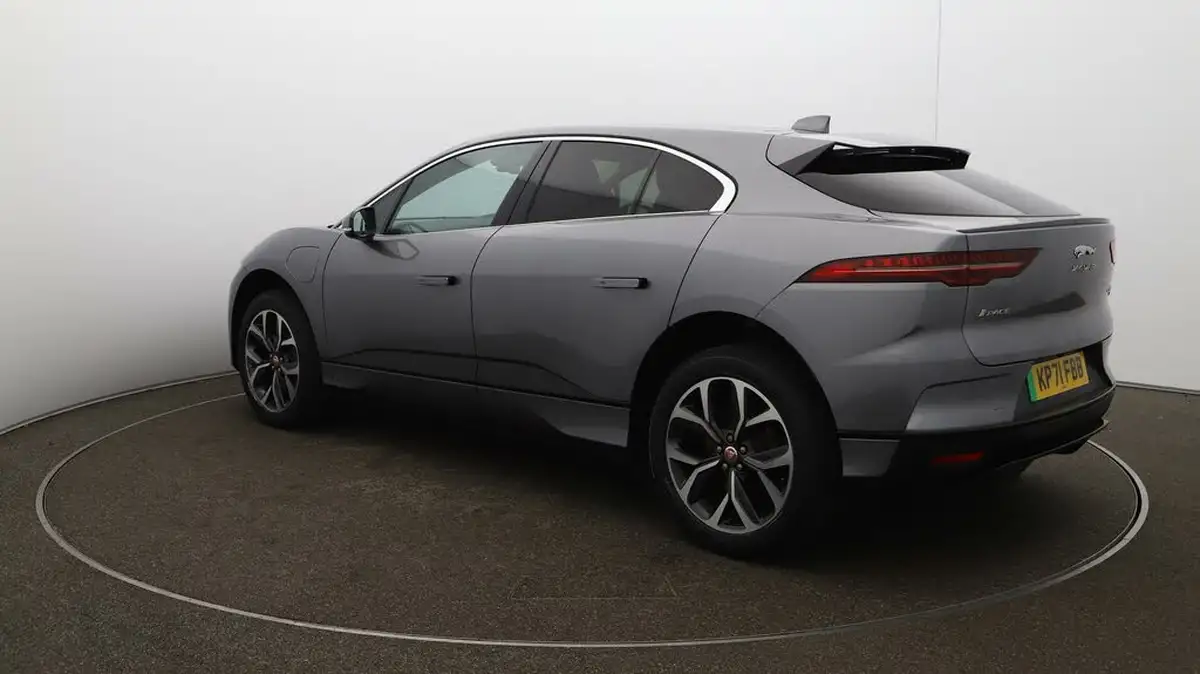2022-jaguar-i-pace-ev400-hse-big-56