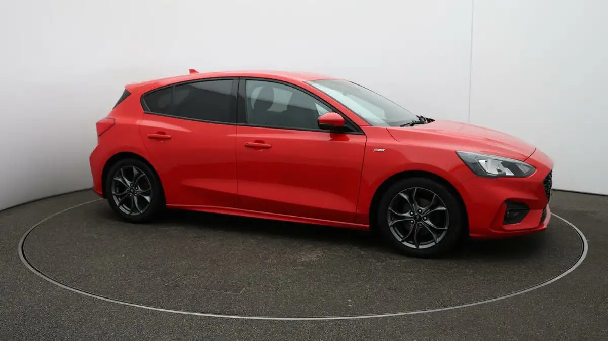 2019-ford-focus-10t-st-line-hatchback-big-36