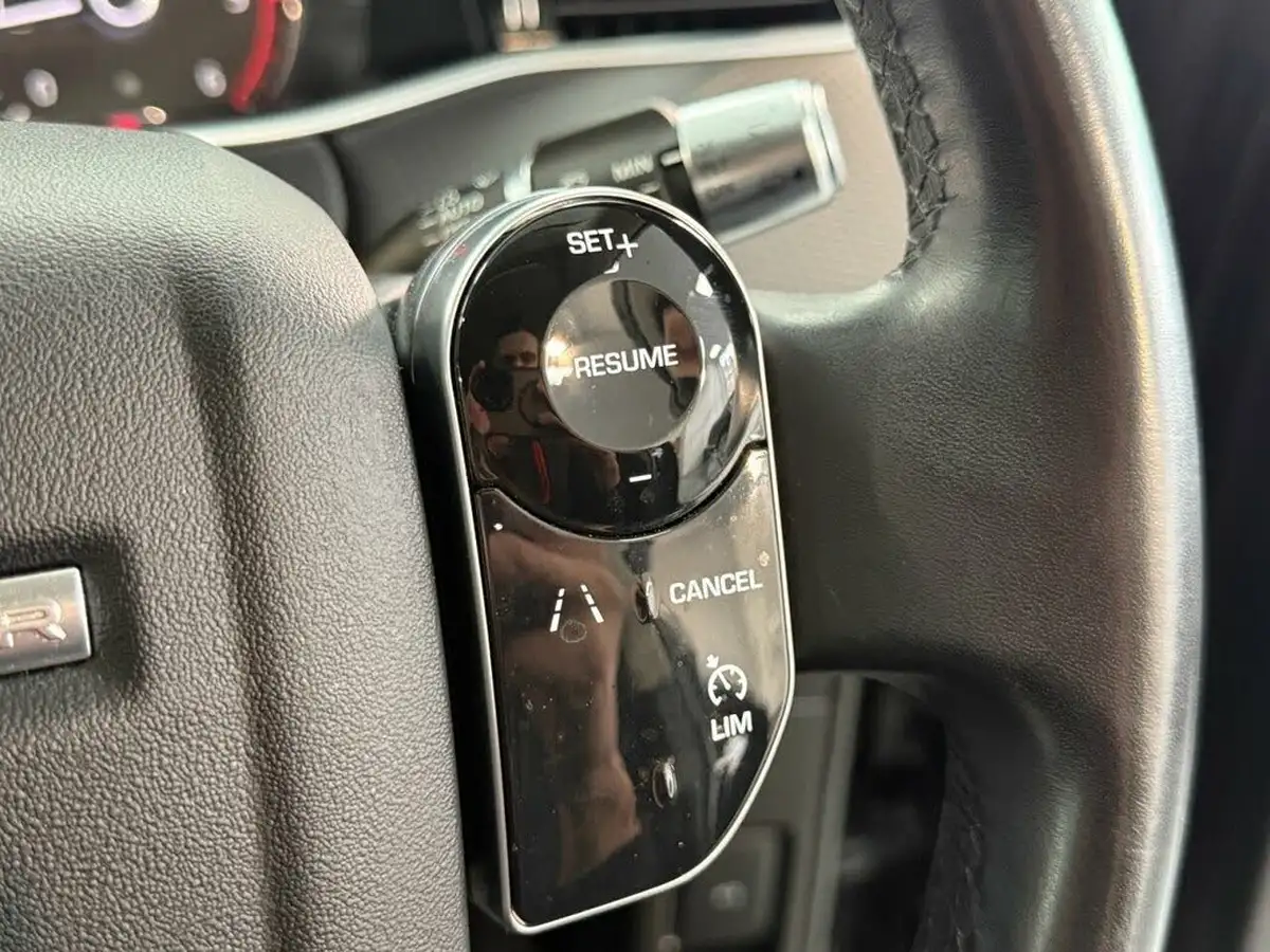 2019-land-rover-range-rover-evoque-20-d150-standard-awd-auto-big-29