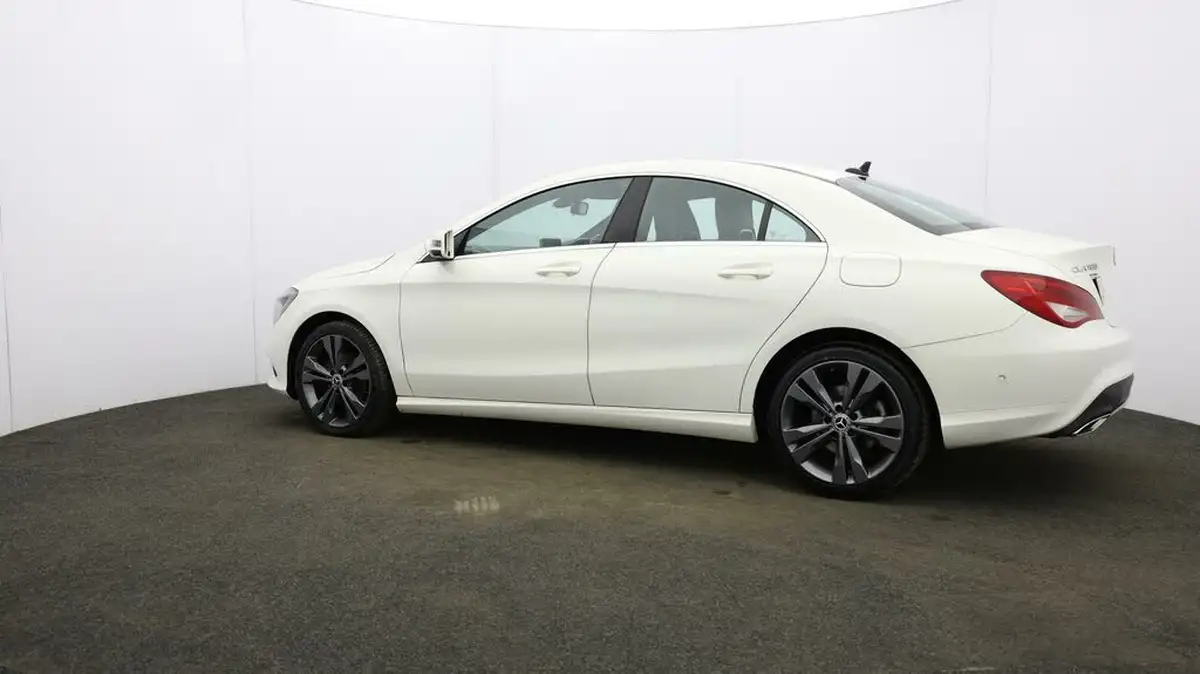 2017-mercedes-benz-cla-16-cla-180-sport-coupe-4d-big-58