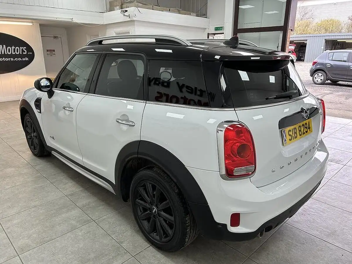 2018-mini-countryman-20td-cooper-d-sport-ss-all4-big-4