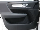 2020-volvo-xc40-15-t3-momentum-small-41