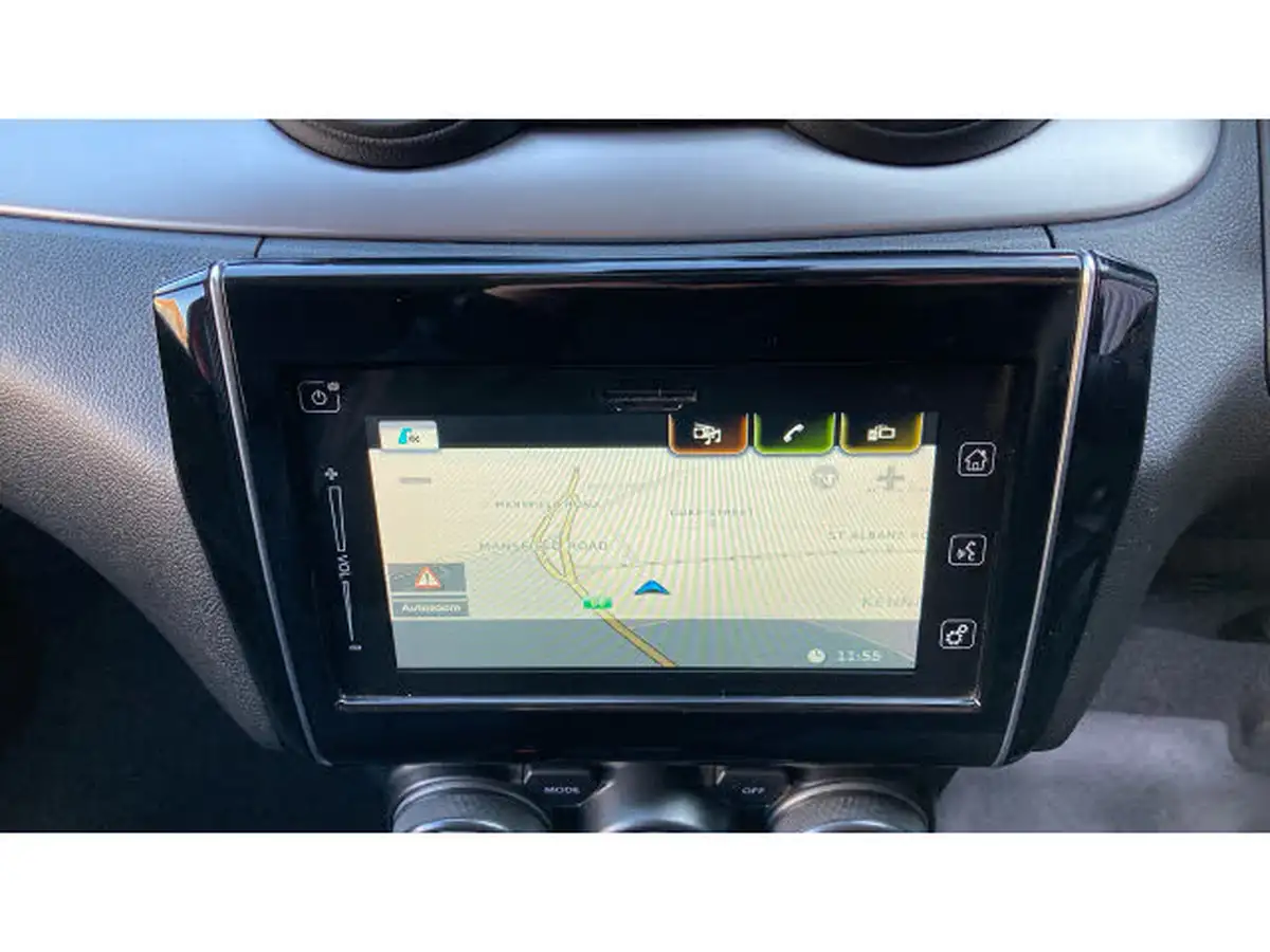 2021-suzuki-swift-12-dualjet-sz5-big-25