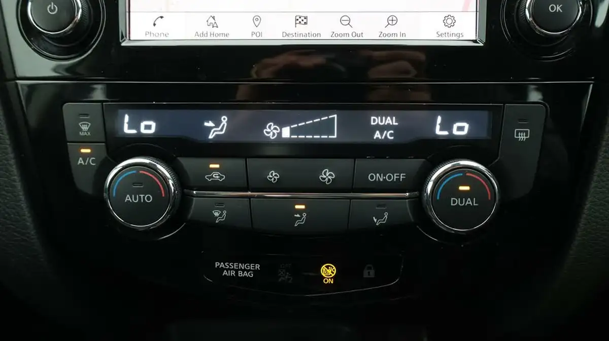 2020-nissan-qashqai-13-dig-t-acenta-premium-160ps-big-12