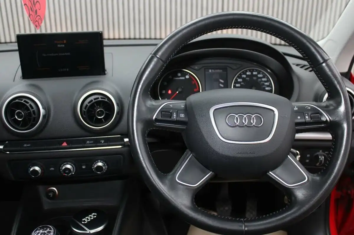 2015-audi-a3-14-tfsi-se-150ps-cod-sportback-5d-1395cc-big-14