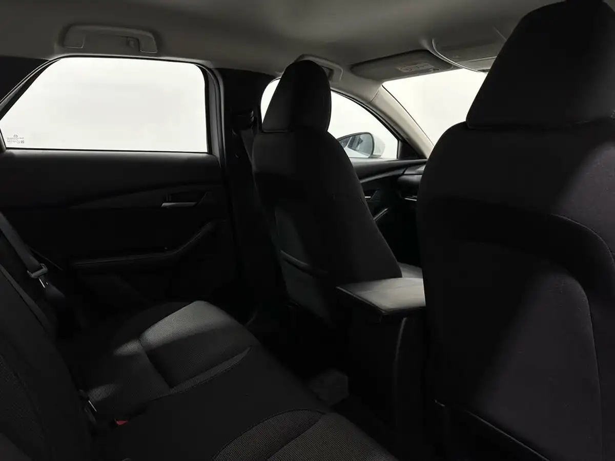 2022-mazda-cx-30-20-e-skyactiv-g-se-l-big-37