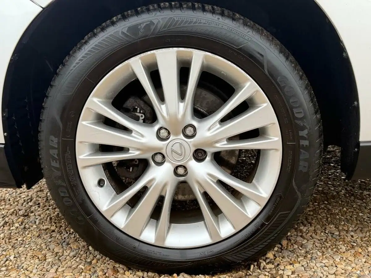2011-lexus-rx-450h-35-se-i-4x4-big-40