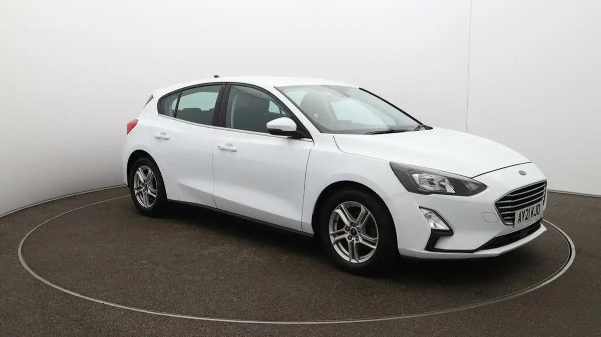 2020-ford-focus-15-zetec-120ps-hatchback-big-35