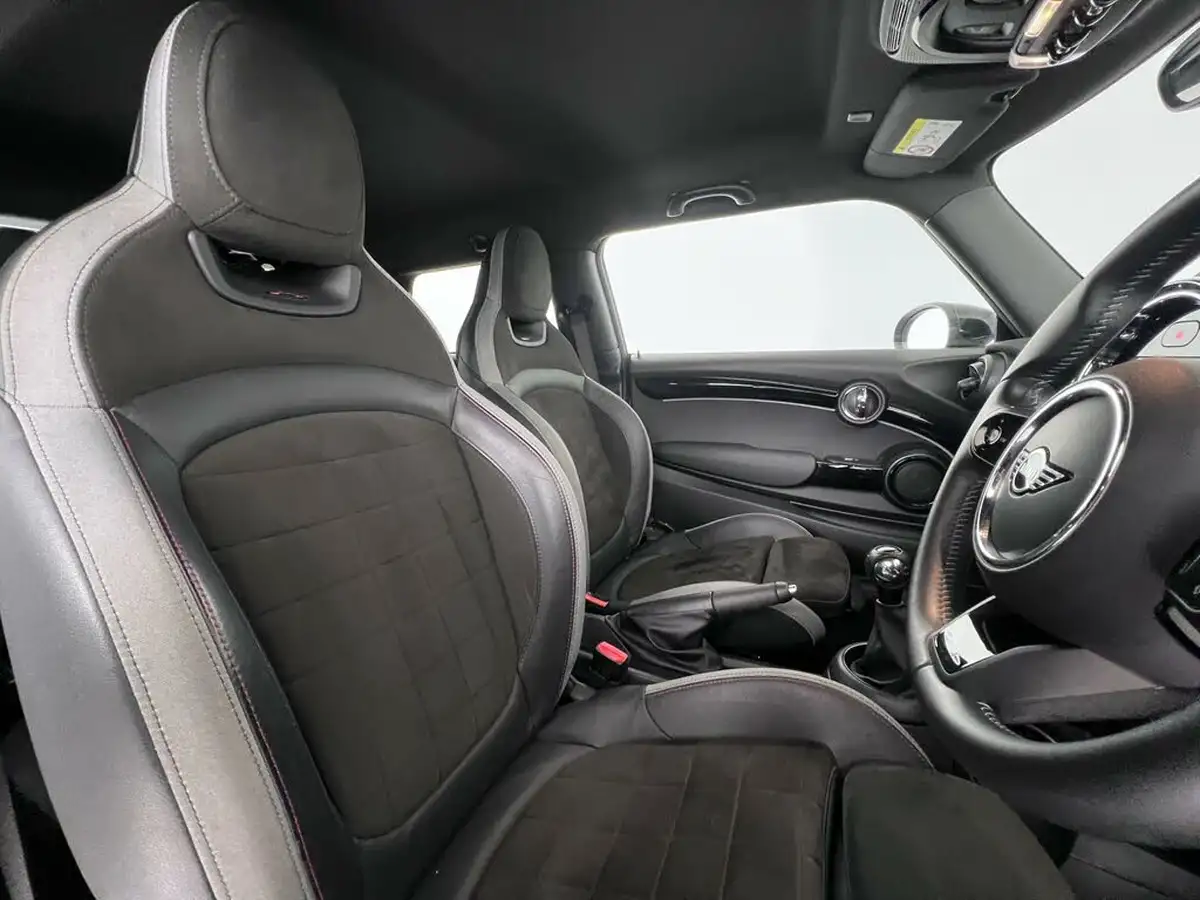 2022-mini-cooper-15-cooper-sport-hatchback-3d-big-13