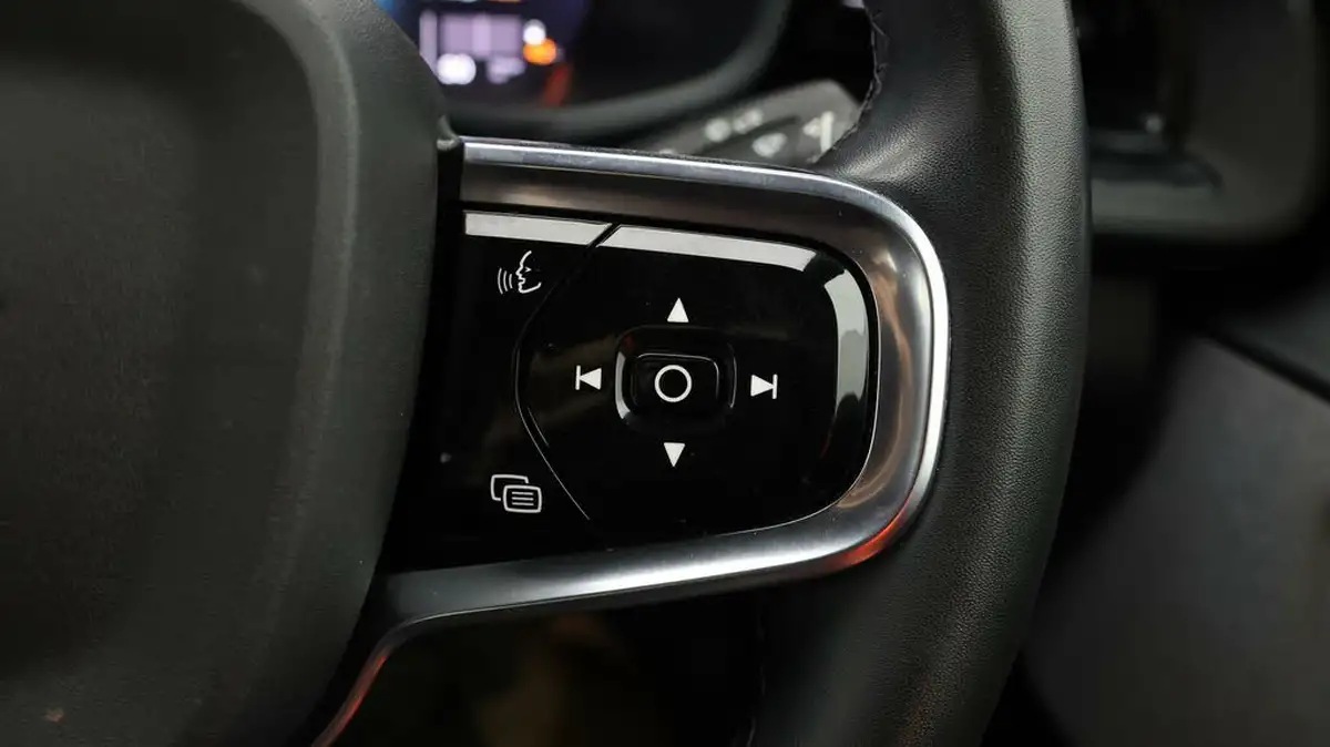 2022-polestar-polestar-2-e-ps2-165kw-standard-single-hatchback-big-22