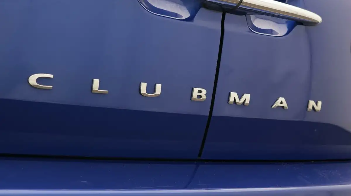 2019-mini-clubman-20td-cooper-d-sport-big-21