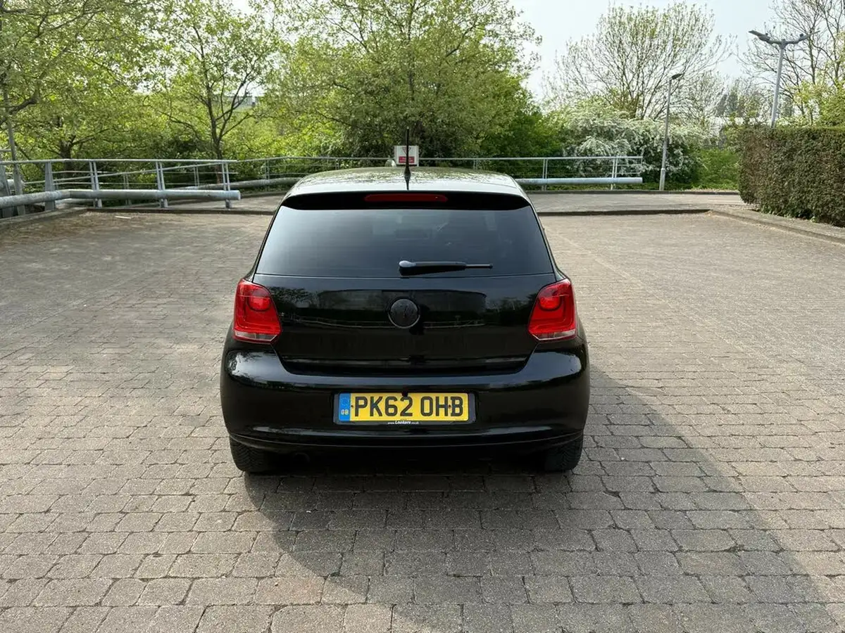 2012-volkswagen-polo-14-match-5d-dsg-big-9