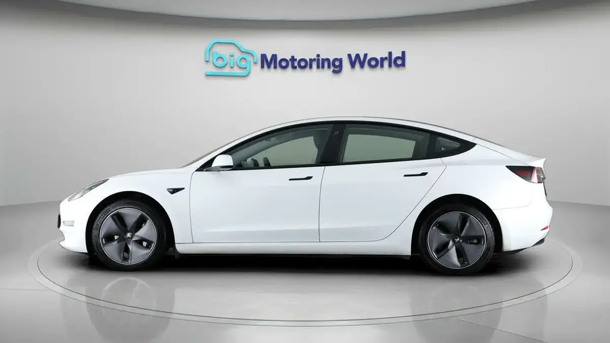 2021-tesla-model-3-e-long-range-awd-big-4