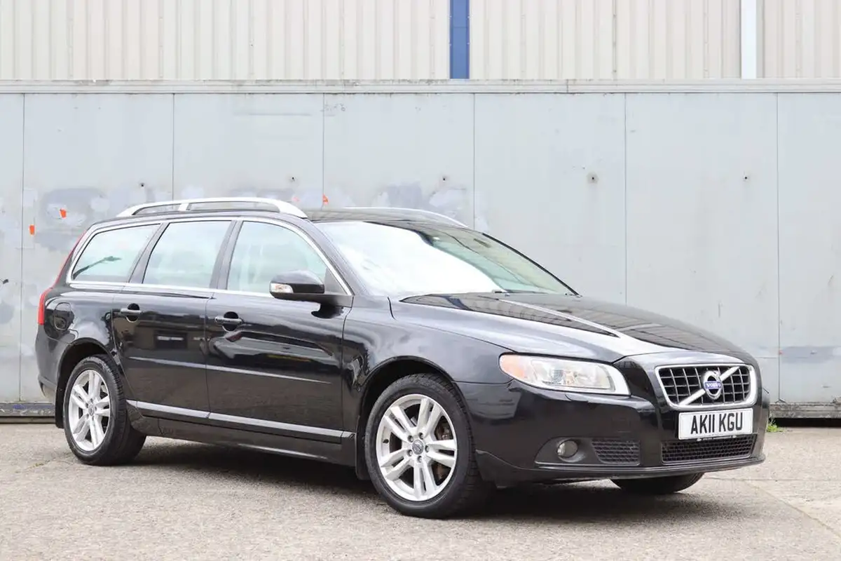2011-volvo-v70-24td-d5-se-lux-202bhp-geartronic-big-20