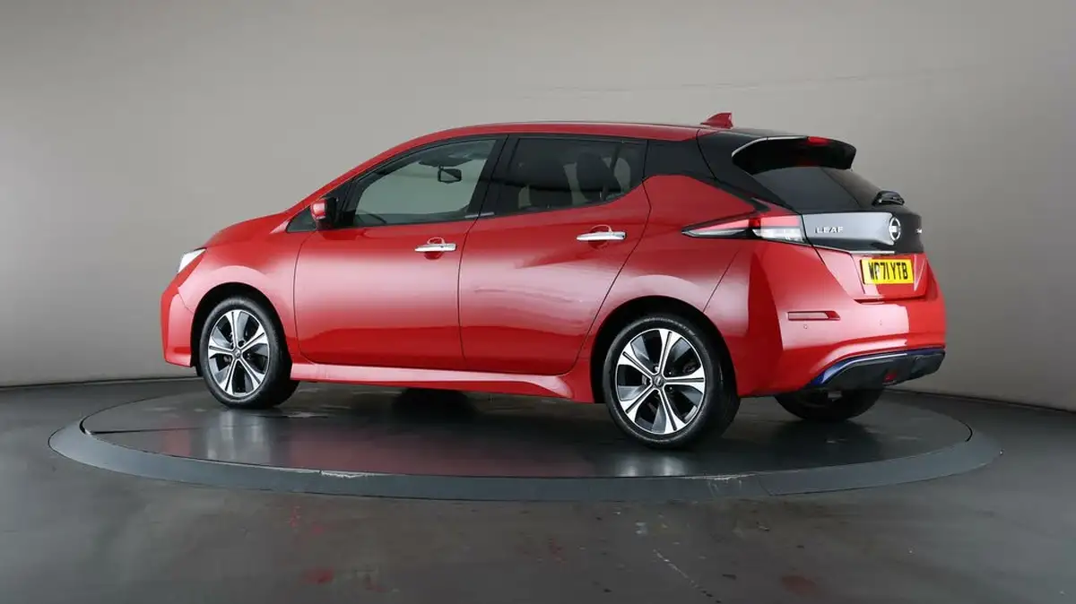2022-nissan-leaf-e-tekna-big-66